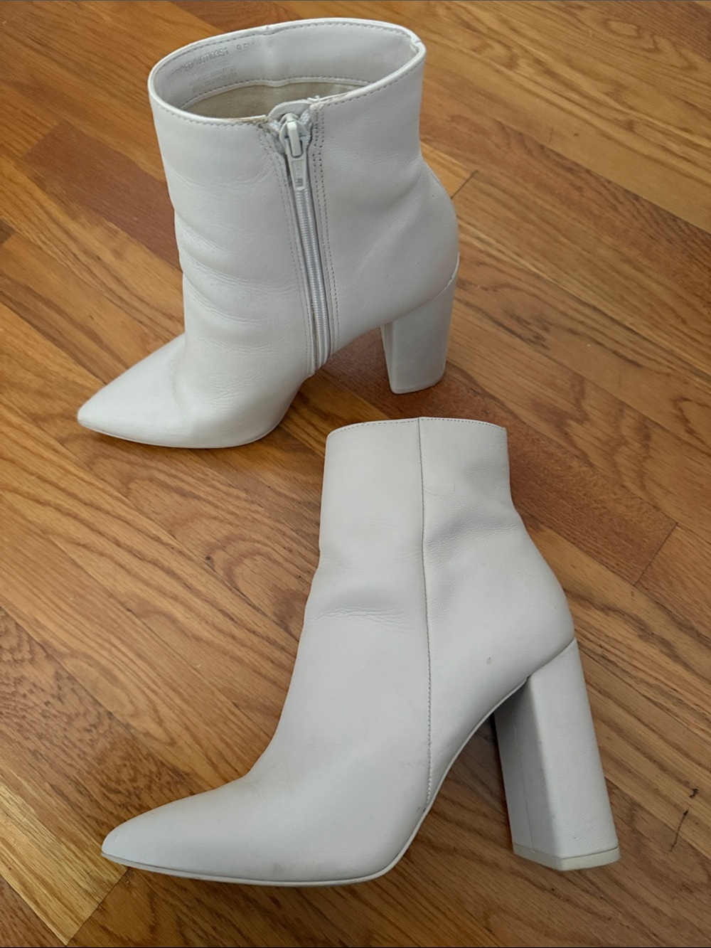 Steve Madden White Pointed Toe Block Heel Ankle Booties